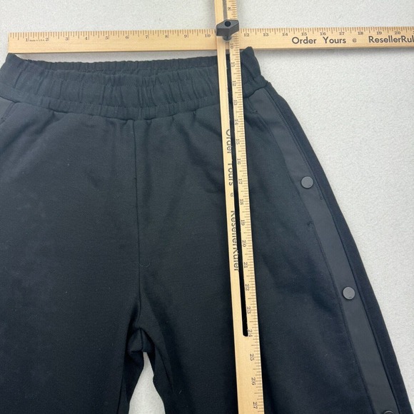 Alo Yoga Legend Snap Pants Womans S Black Retail $138 Limited Edition Elastic - Picture 6 of 11